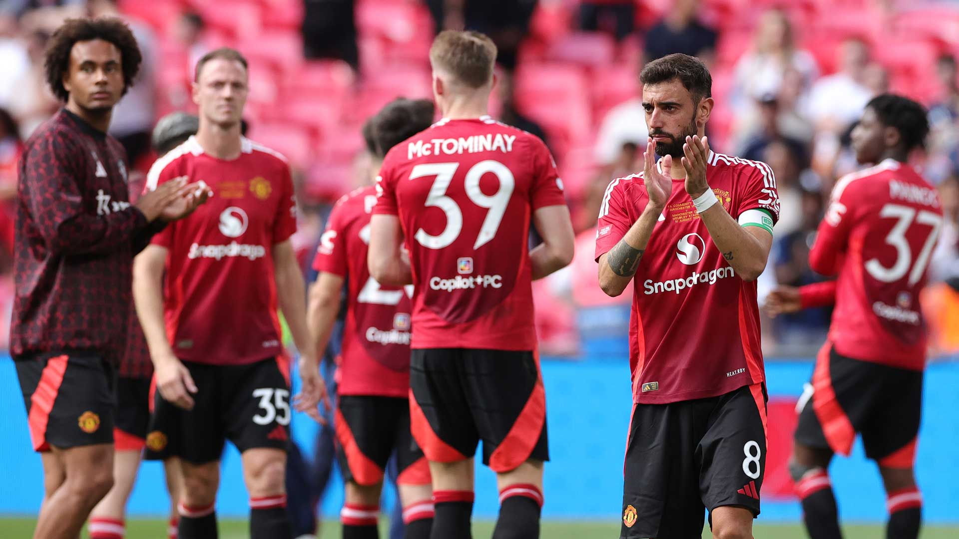 Manchester United Bangkit, Hantam Brentford 3-1